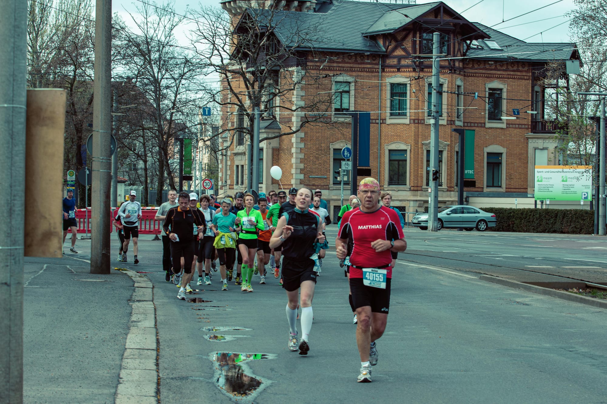 Marathon Runners Fundraise for Sepsis Treatment Team