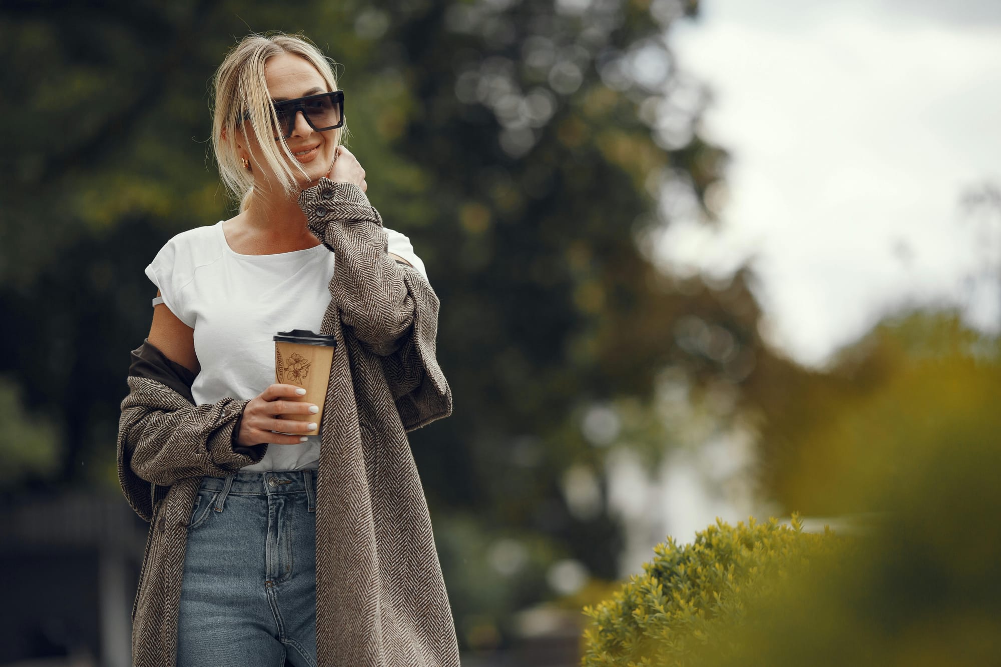 How Coffee Affects Gut Health, Mood, and Cognitive Function